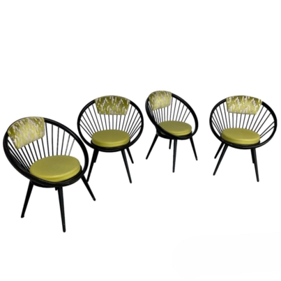 Circle chairs2